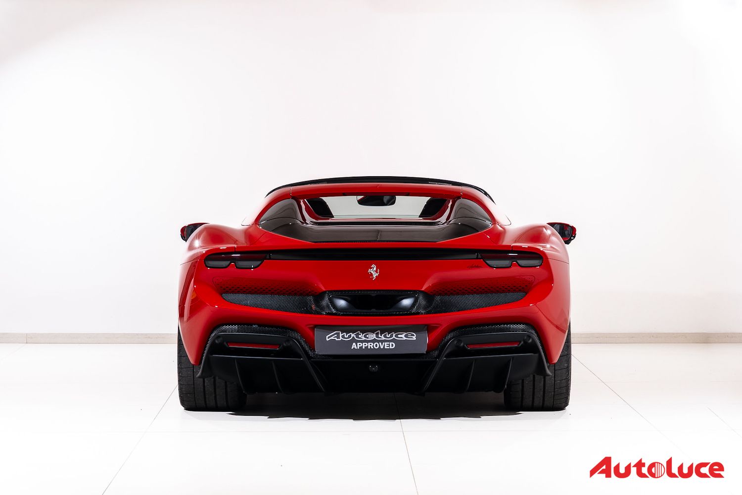 Ferrari 296 GTS 5