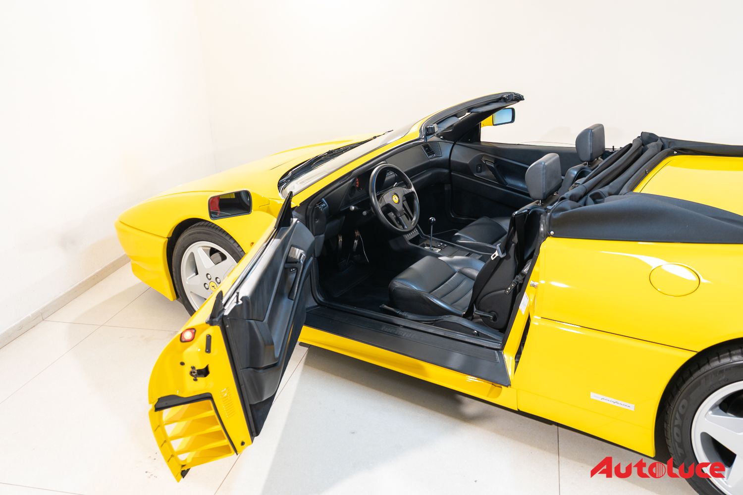 Ferrari 348 SPIDER 16