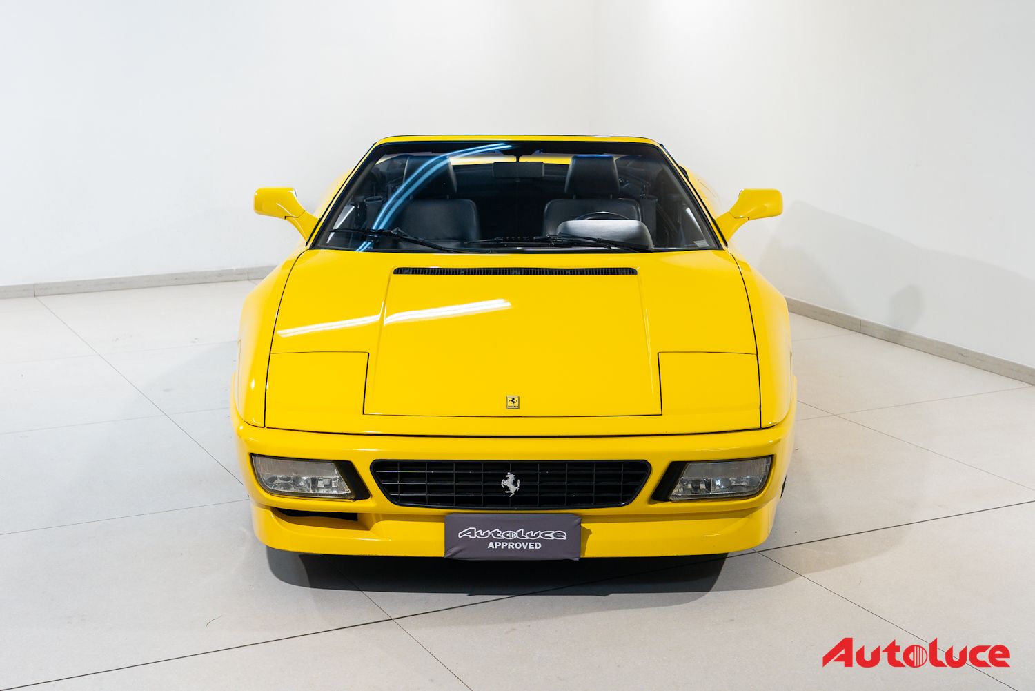 Ferrari 348 SPIDER 38