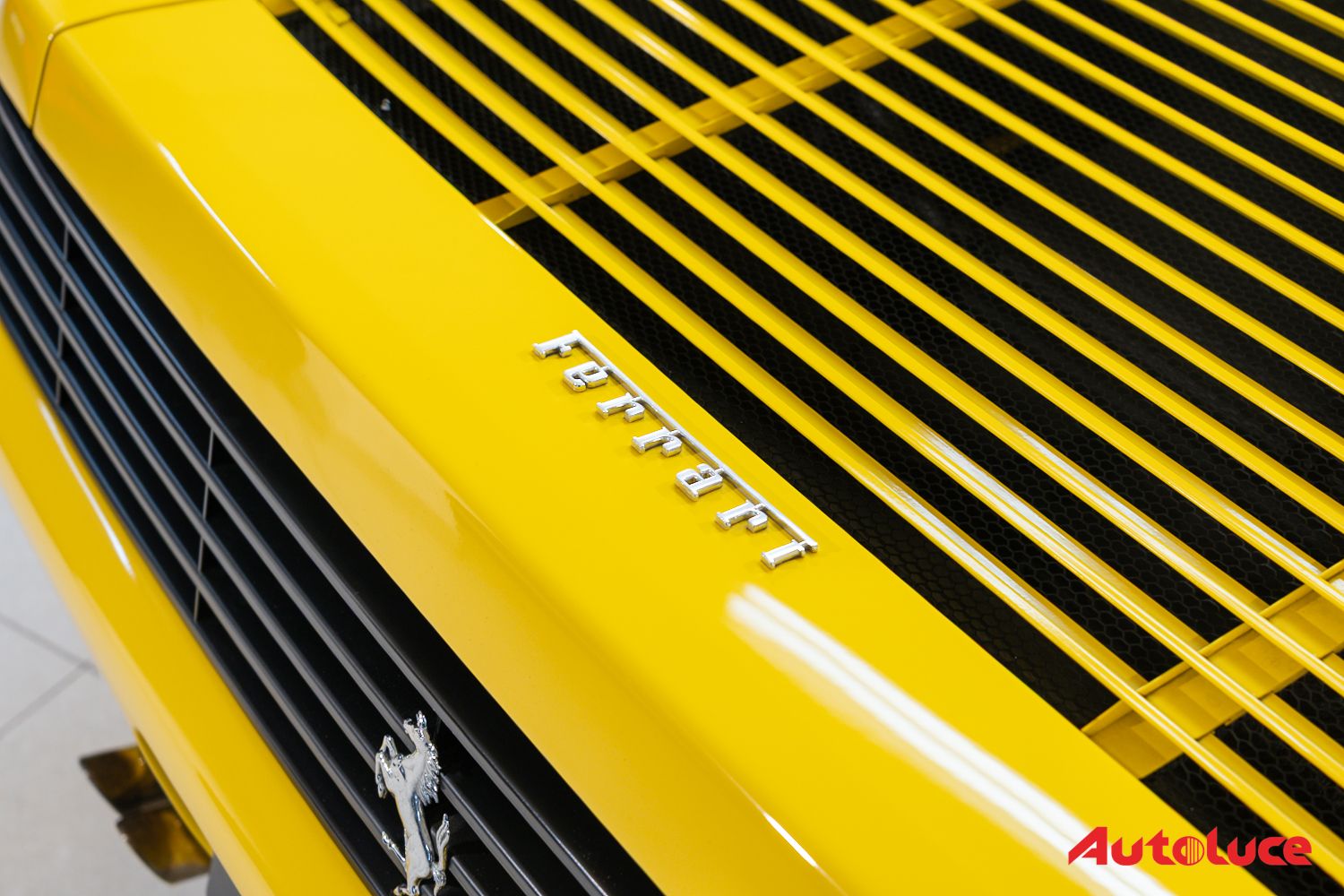 Ferrari 348 SPIDER 44