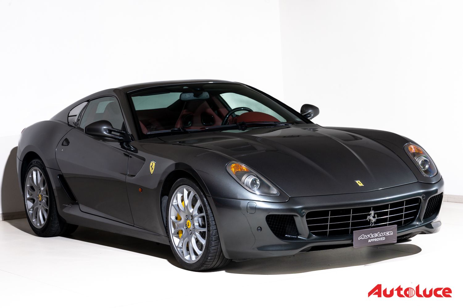 Ferrari 599 GTB FIORANO 3