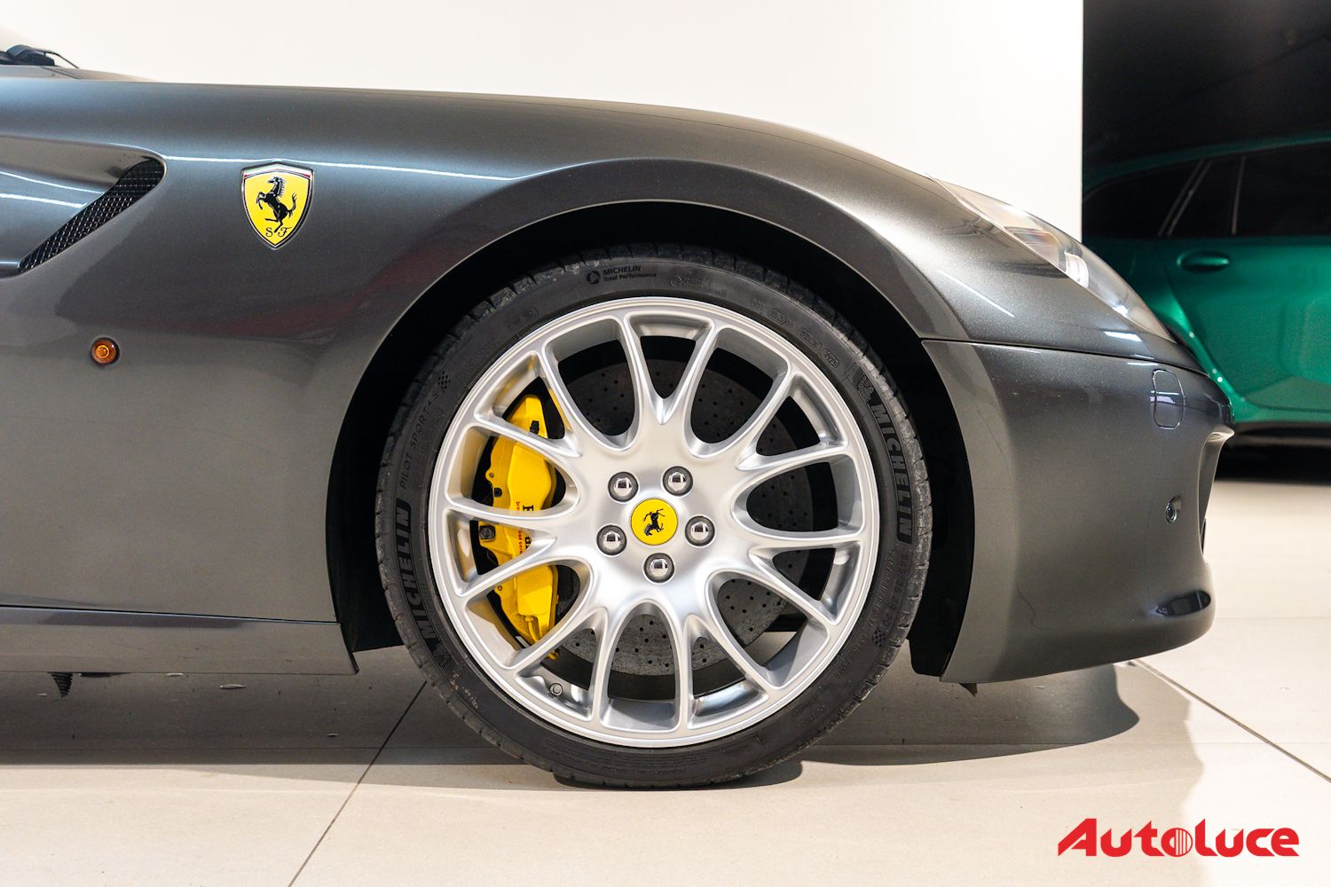 Ferrari 599 GTB FIORANO 12