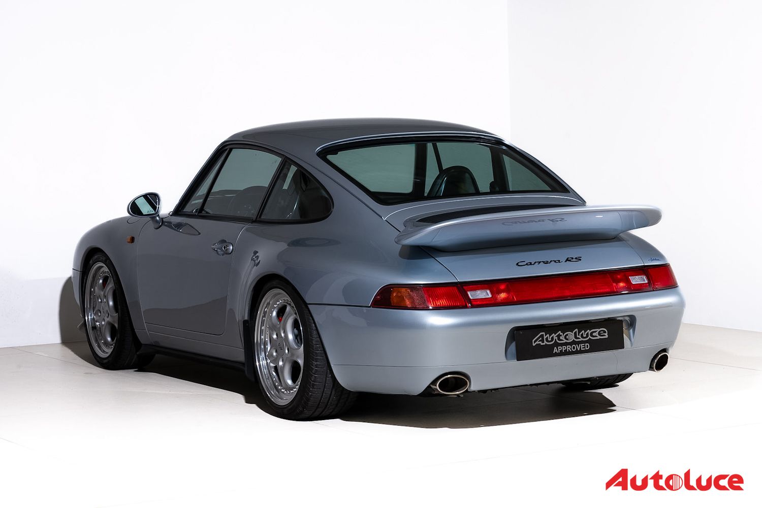 Porsche 993 CARRERA RS 6