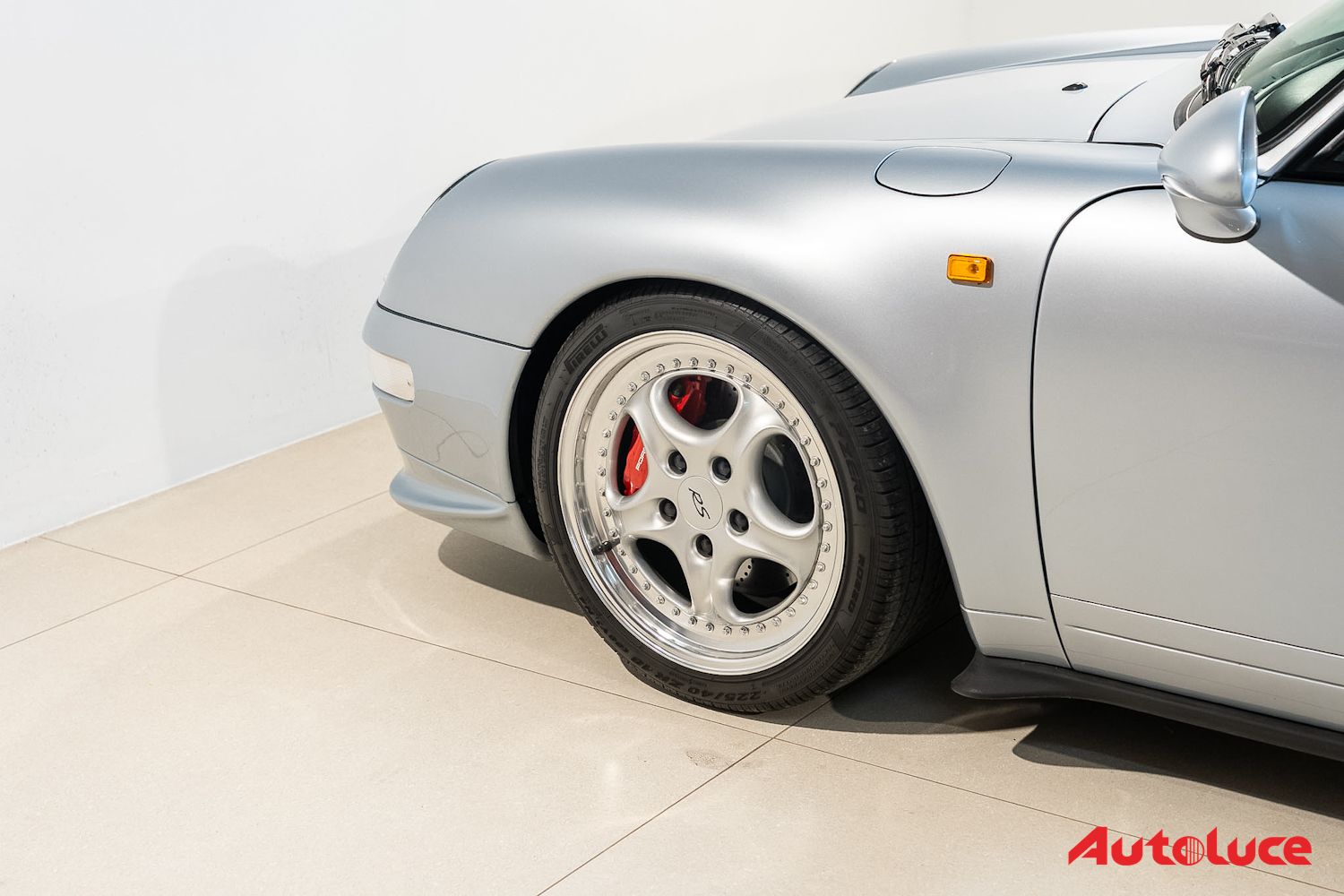 Porsche 993 CARRERA RS 8