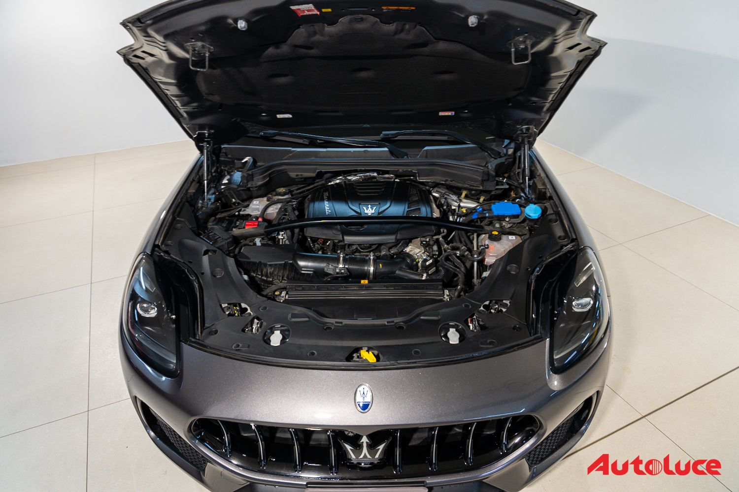 Maserati GRECALE GT HYBRID MY23 26