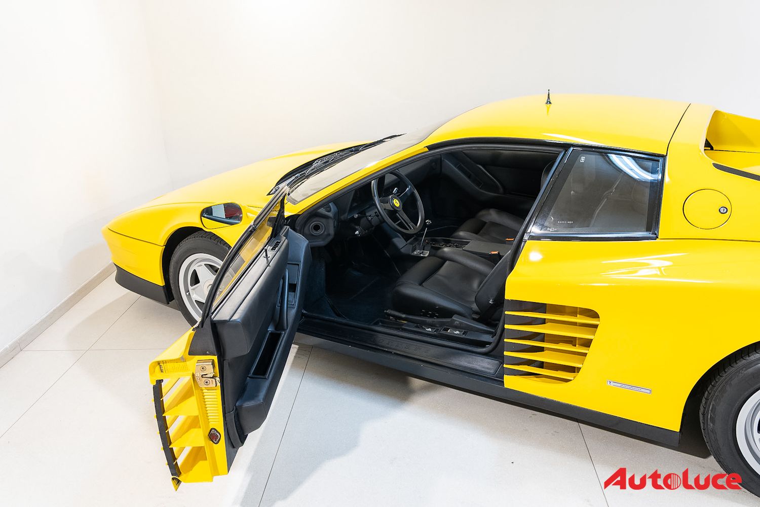 Ferrari TESTAROSSA MONODADO 13