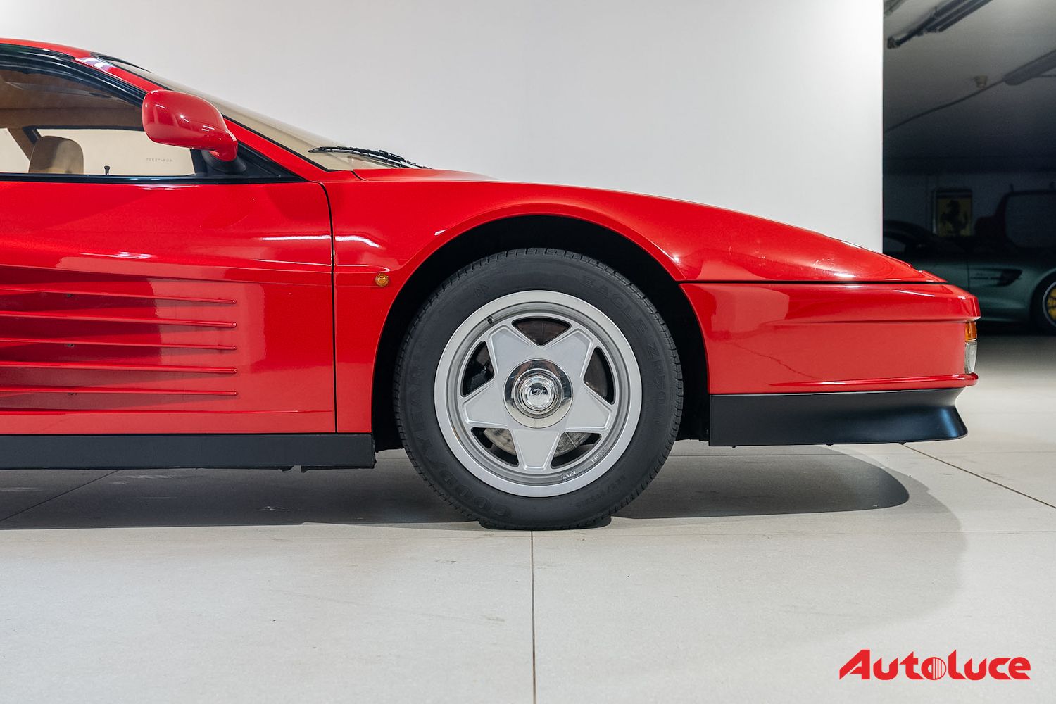 Ferrari TESTAROSSA MONODADO 12