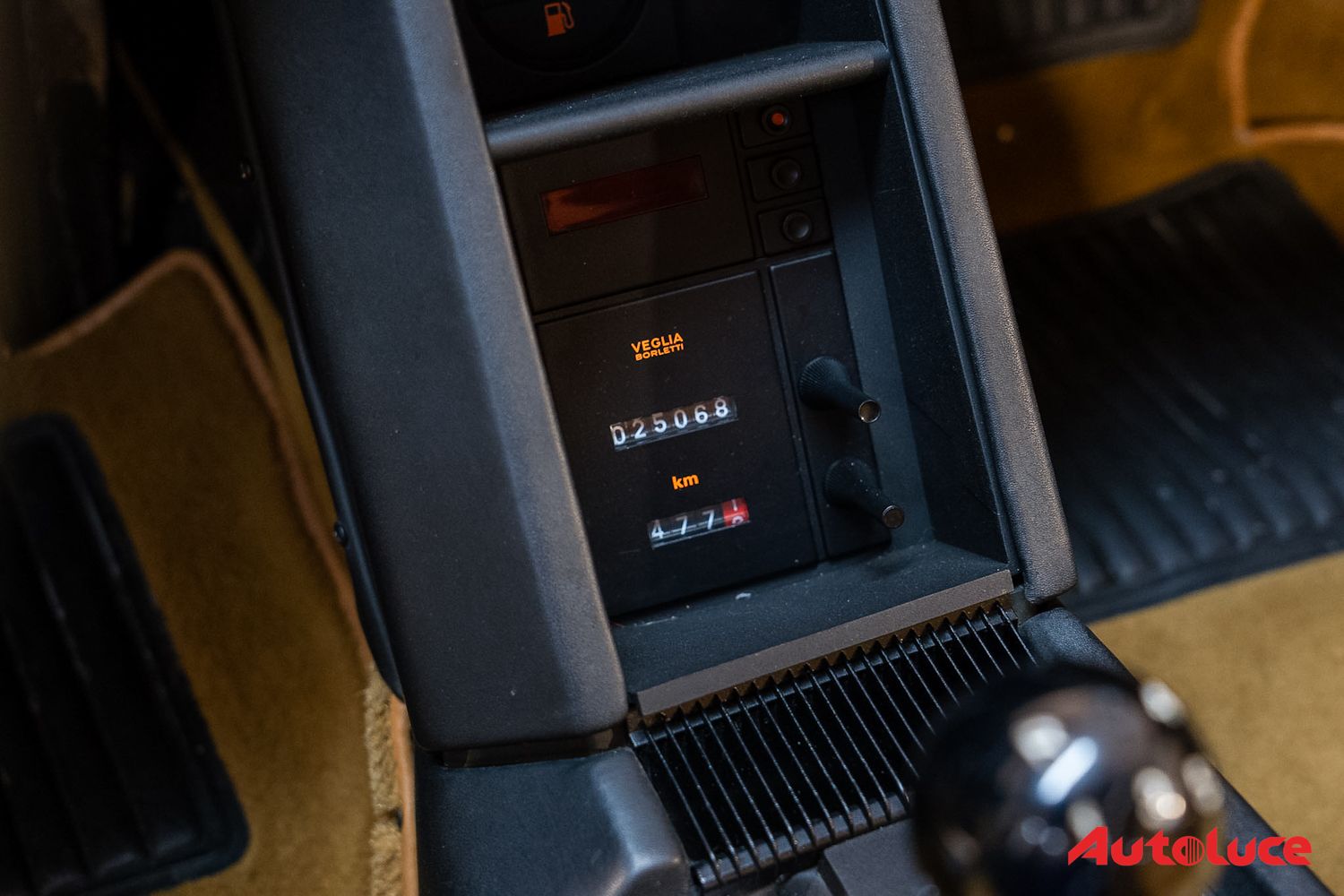 Ferrari TESTAROSSA MONODADO 21