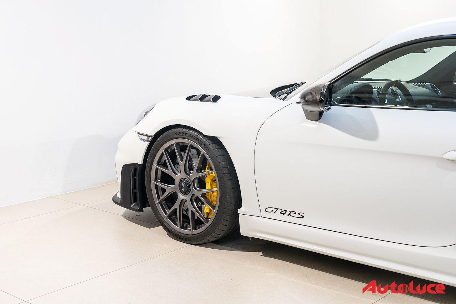 Porsche 718 CAYMAN GT4 RS WEISSACH 8