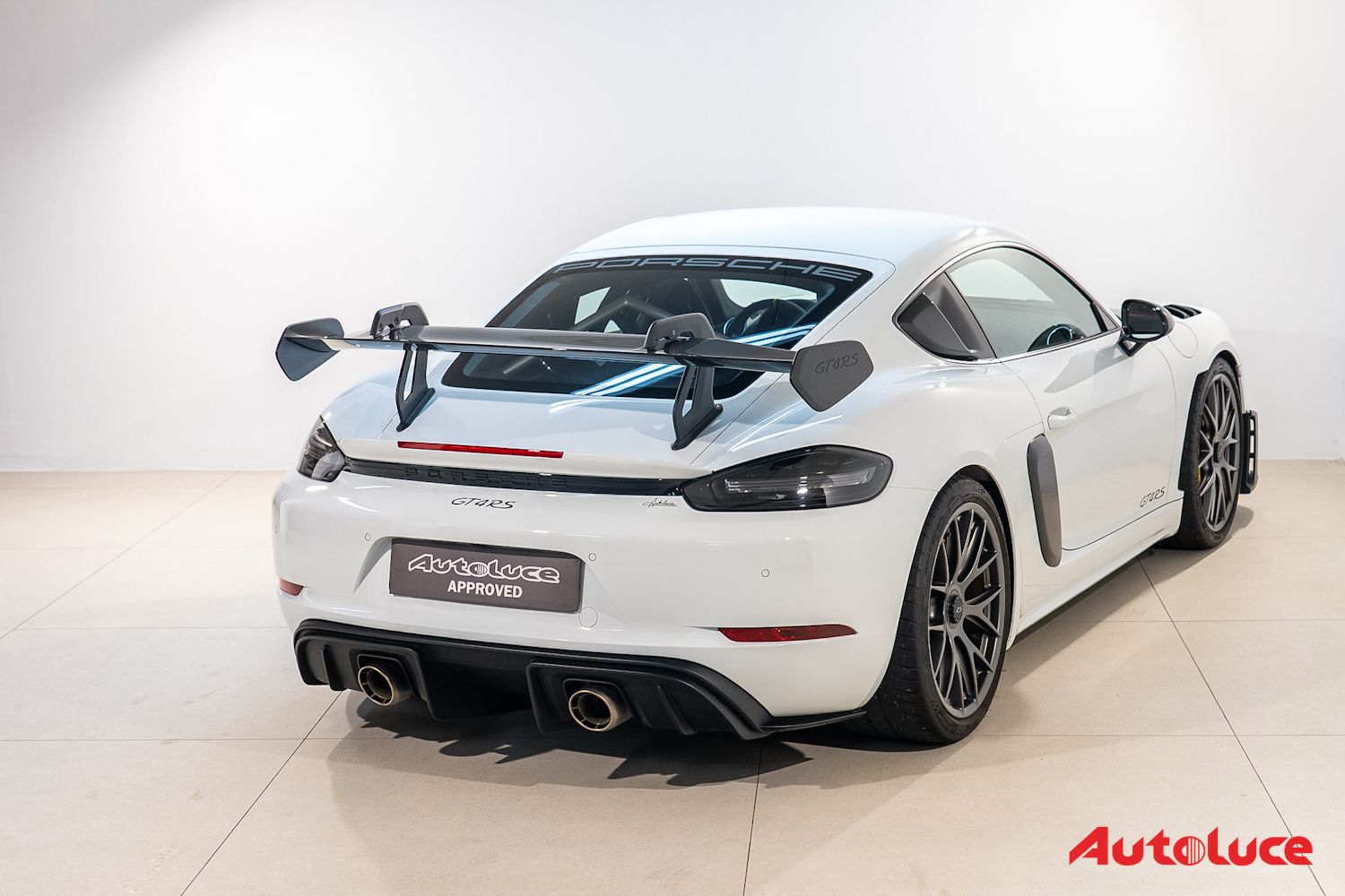 Porsche 718 CAYMAN GT4 RS WEISSACH 52