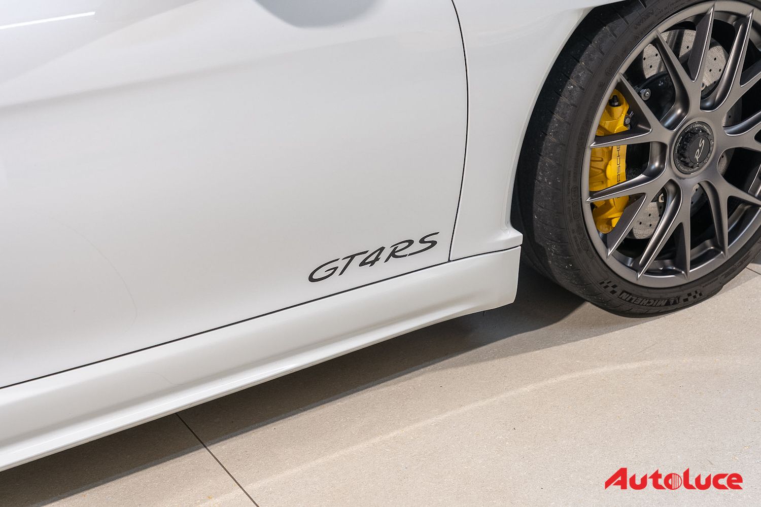 Porsche 718 CAYMAN GT4 RS WEISSACH 60