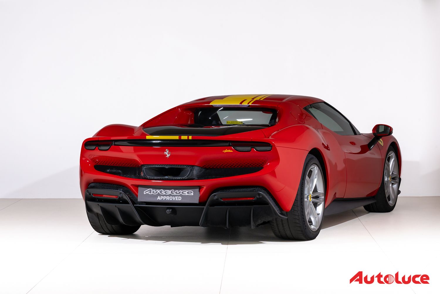Ferrari 296 GTB 4