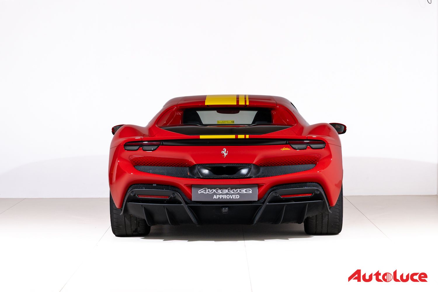 Ferrari 296 GTB 5