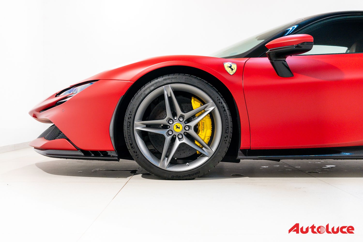 Ferrari SF90 STRADALE 7