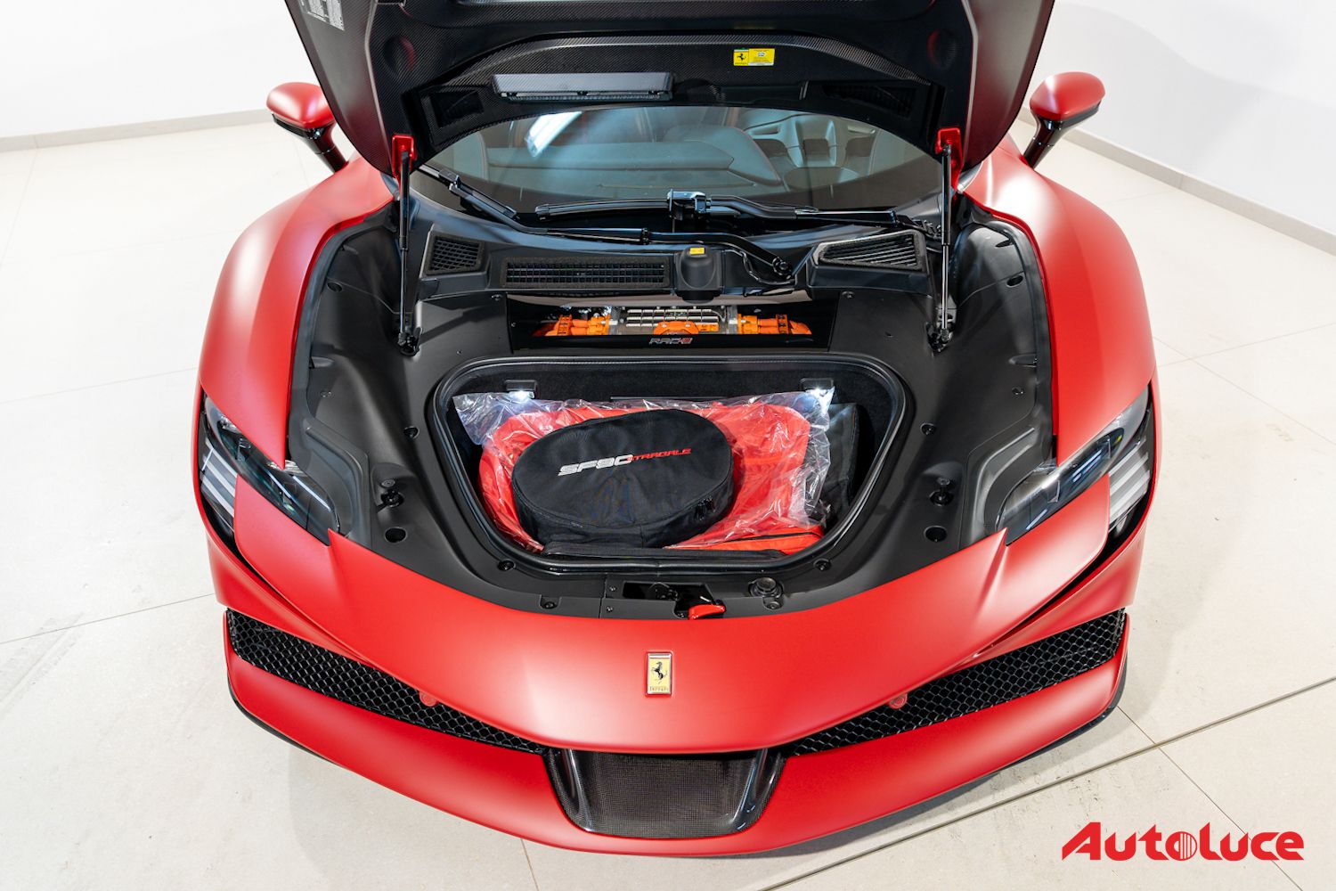 Ferrari SF90 STRADALE 26
