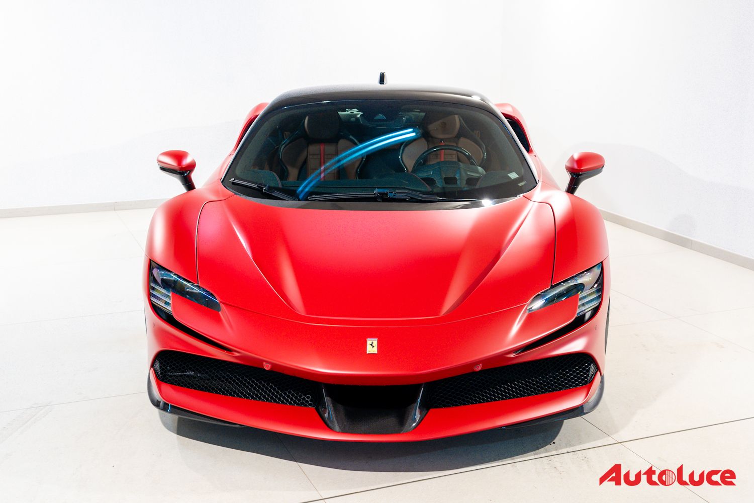 Ferrari SF90 STRADALE 29