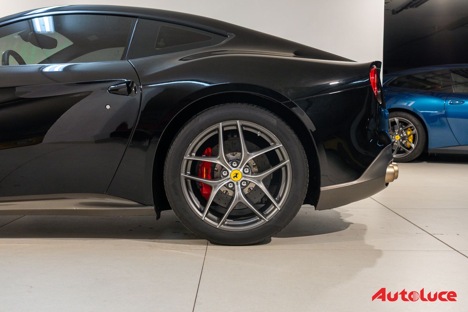 Ferrari F12 BERLINETTA 9