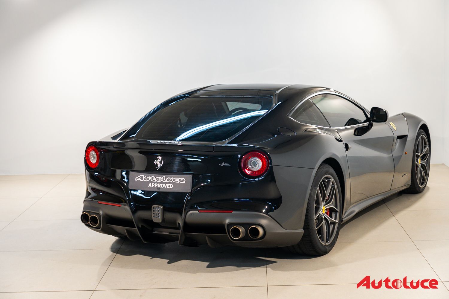 Ferrari F12 BERLINETTA 43