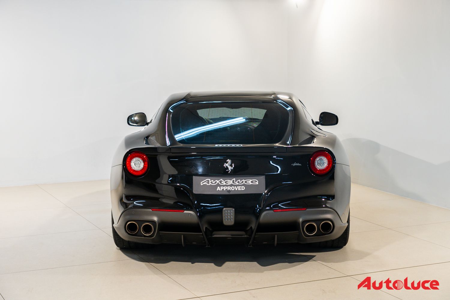 Ferrari F12 BERLINETTA 44