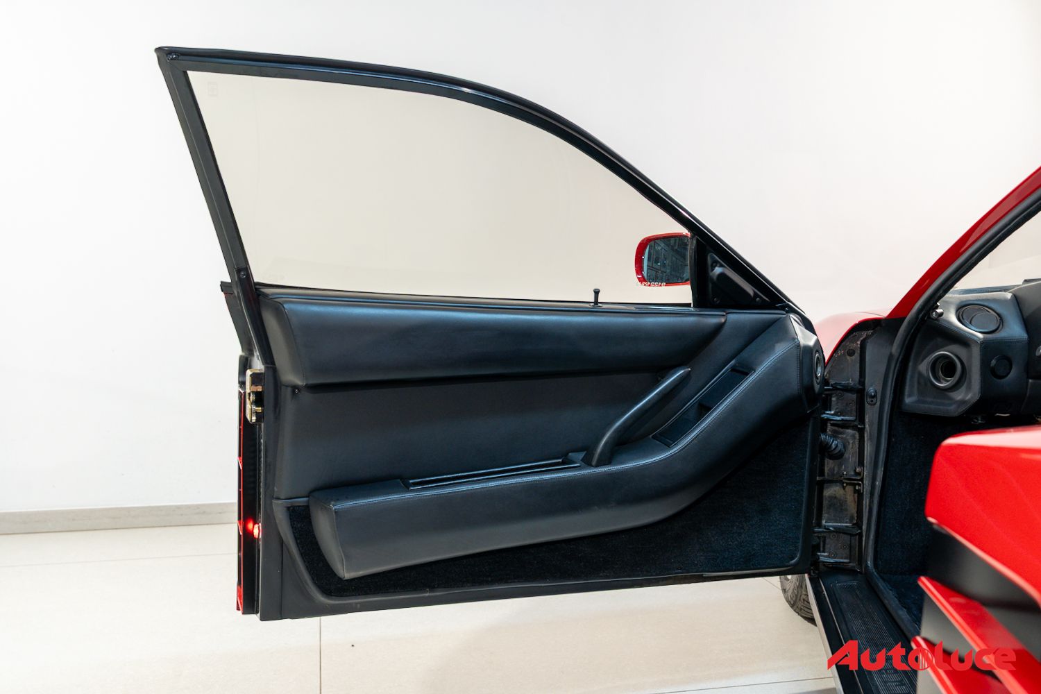 Ferrari TESTAROSSA 30