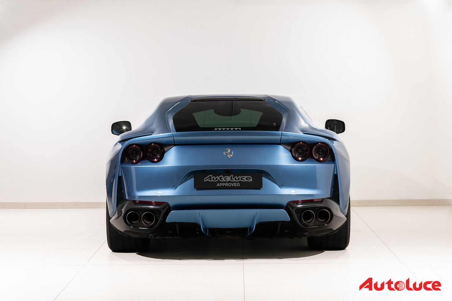 Ferrari 812 SUPERFAST 5