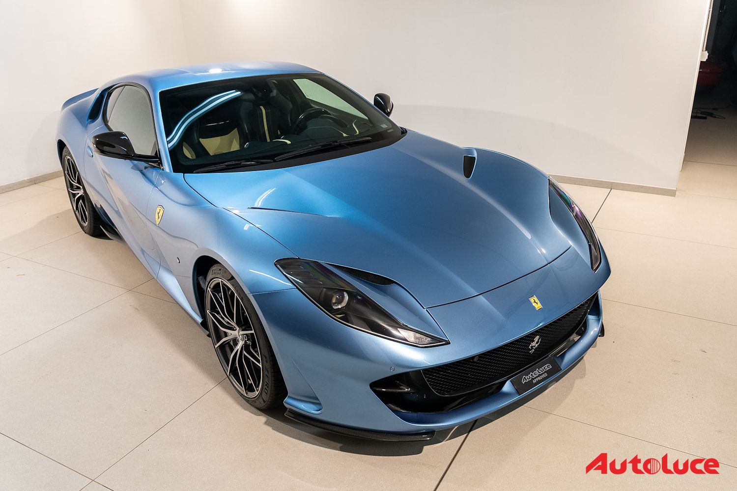 Ferrari 812 SUPERFAST 39