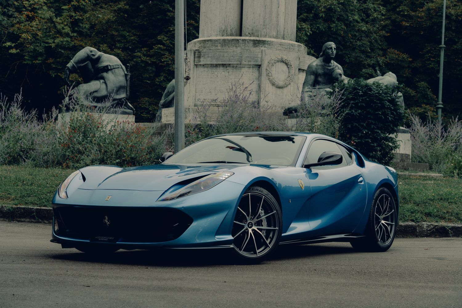 Ferrari 812 SUPERFAST 64