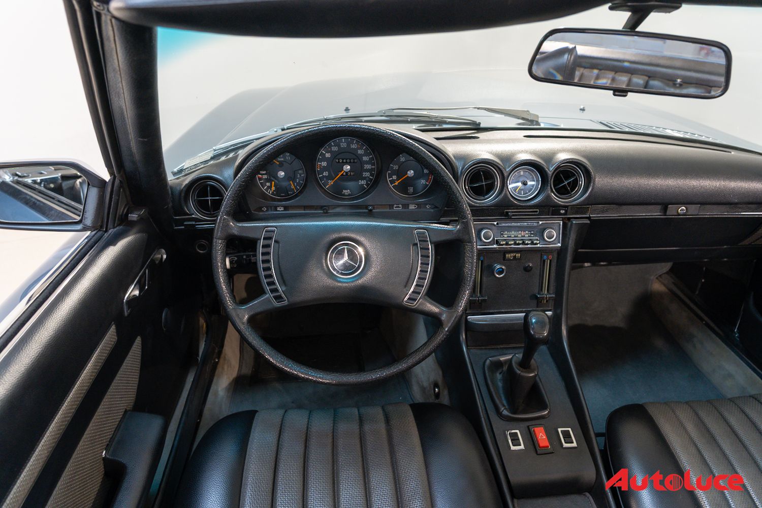 Mercedes-Benz SL 350 (R107) 20