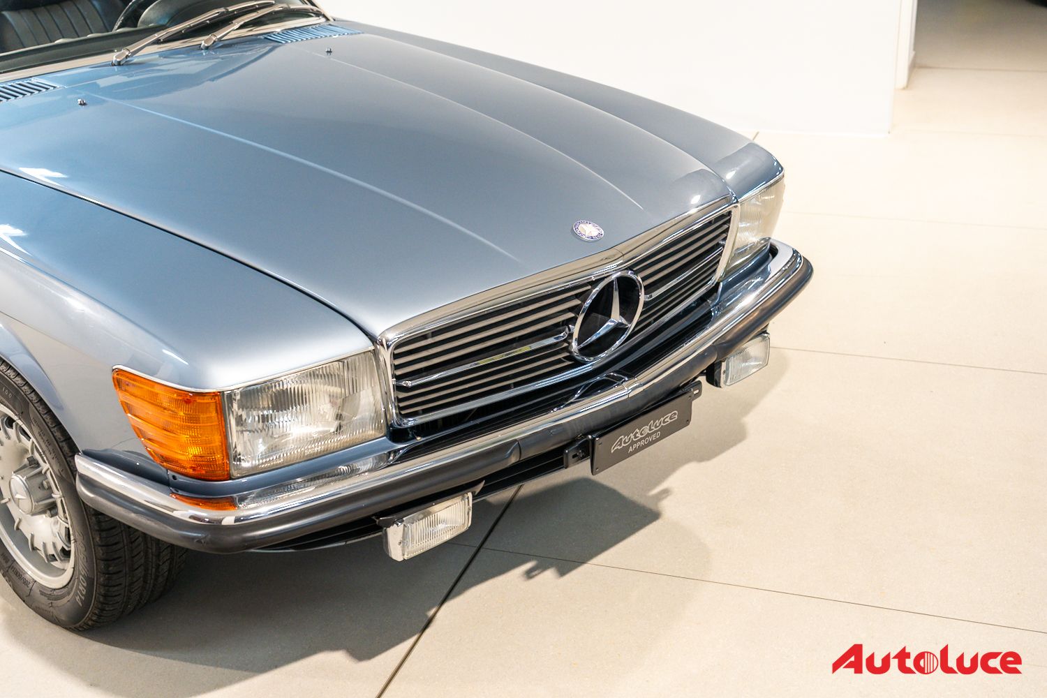 Mercedes-Benz SL 350 (R107) 46