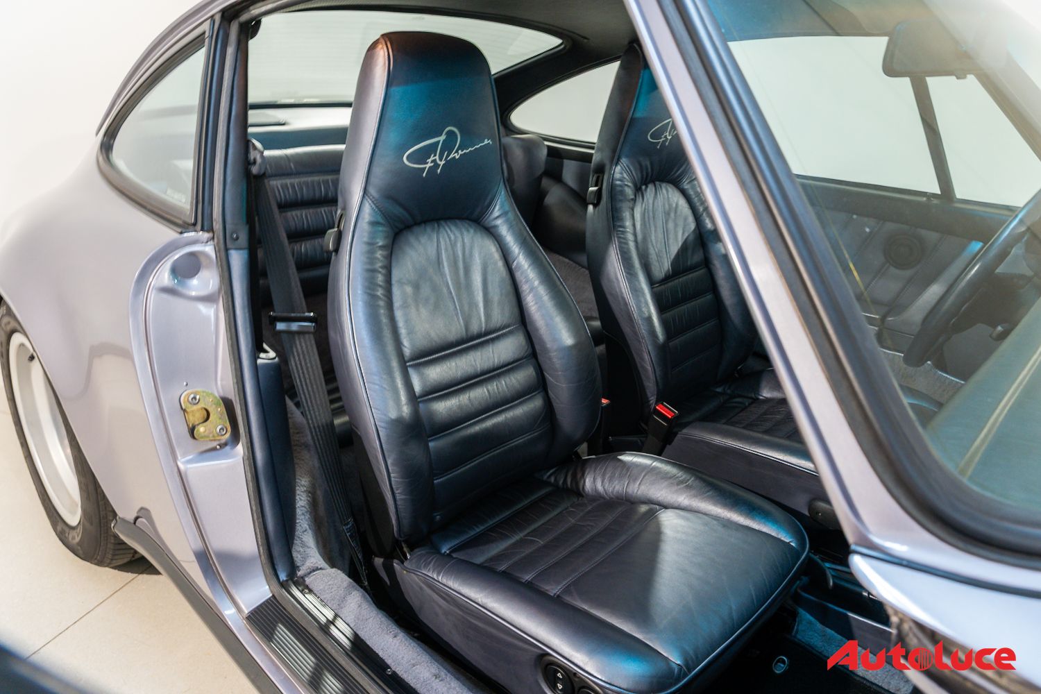 Porsche 911 3.2 CARRERA 'GIUBILEO' 14