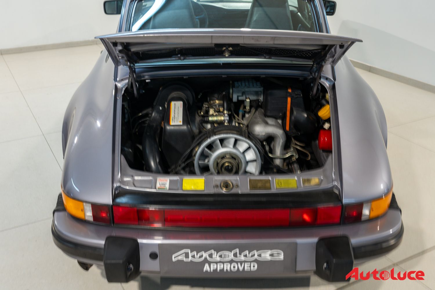 Porsche 911 3.2 CARRERA 'GIUBILEO' 32