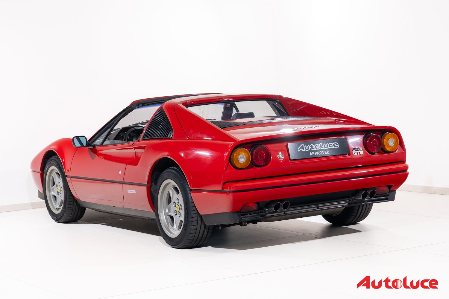 Ferrari 328 GTS 6