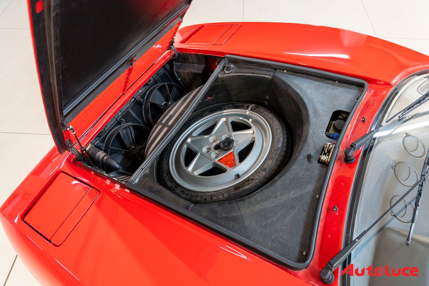 Ferrari 328 GTS 33