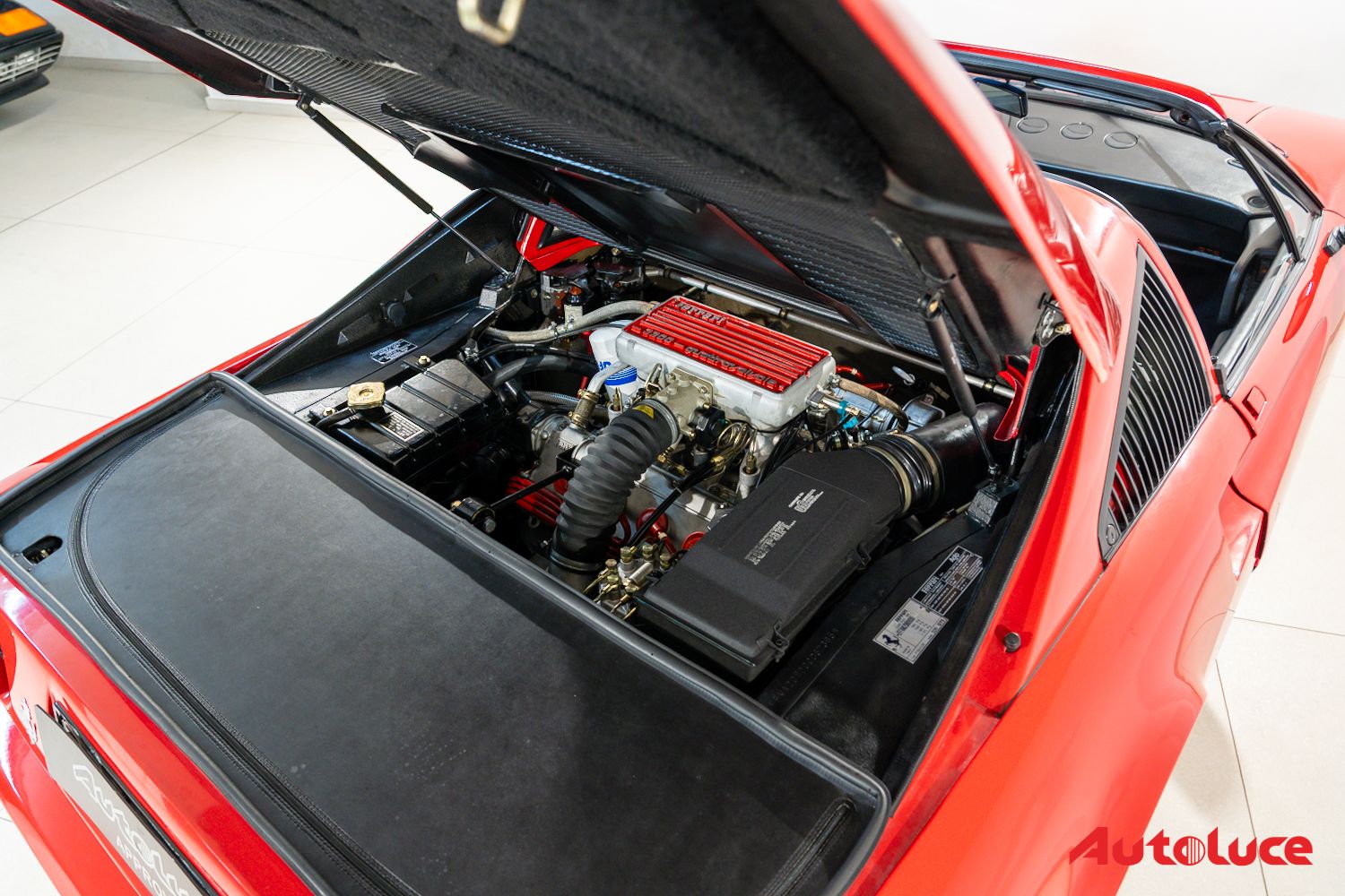 Ferrari 328 GTS 34