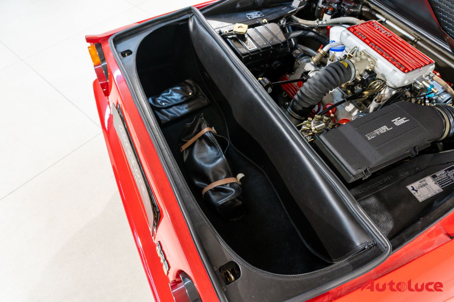 Ferrari 328 GTS 37