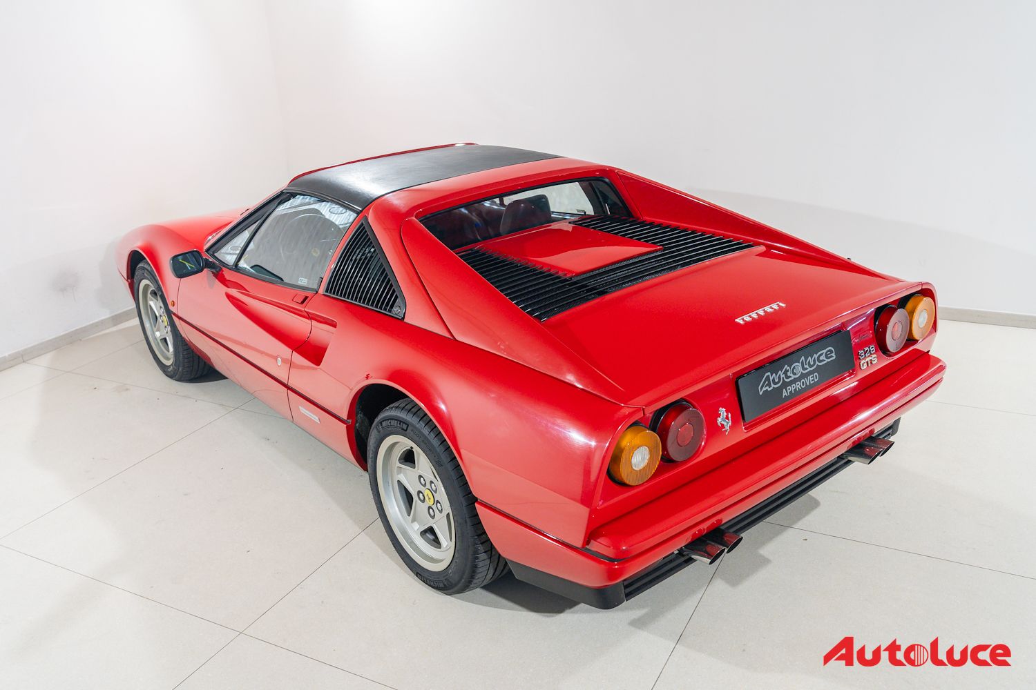 Ferrari 328 GTS 48