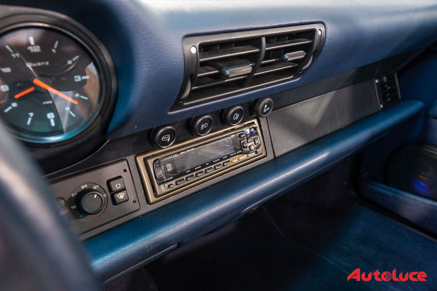 Porsche 993 CARRERA CABRIOLET 21