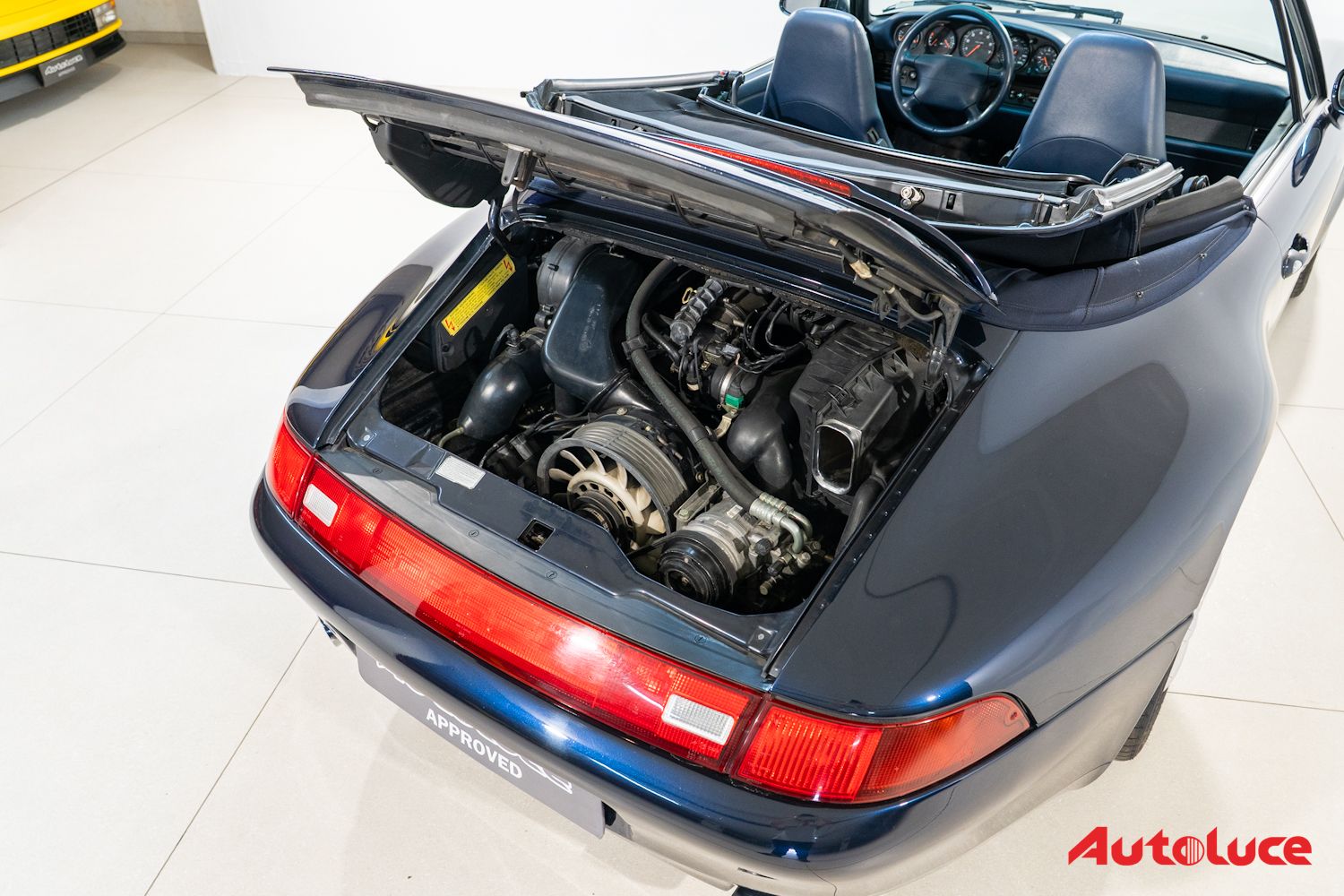 Porsche 993 CARRERA CABRIOLET 31