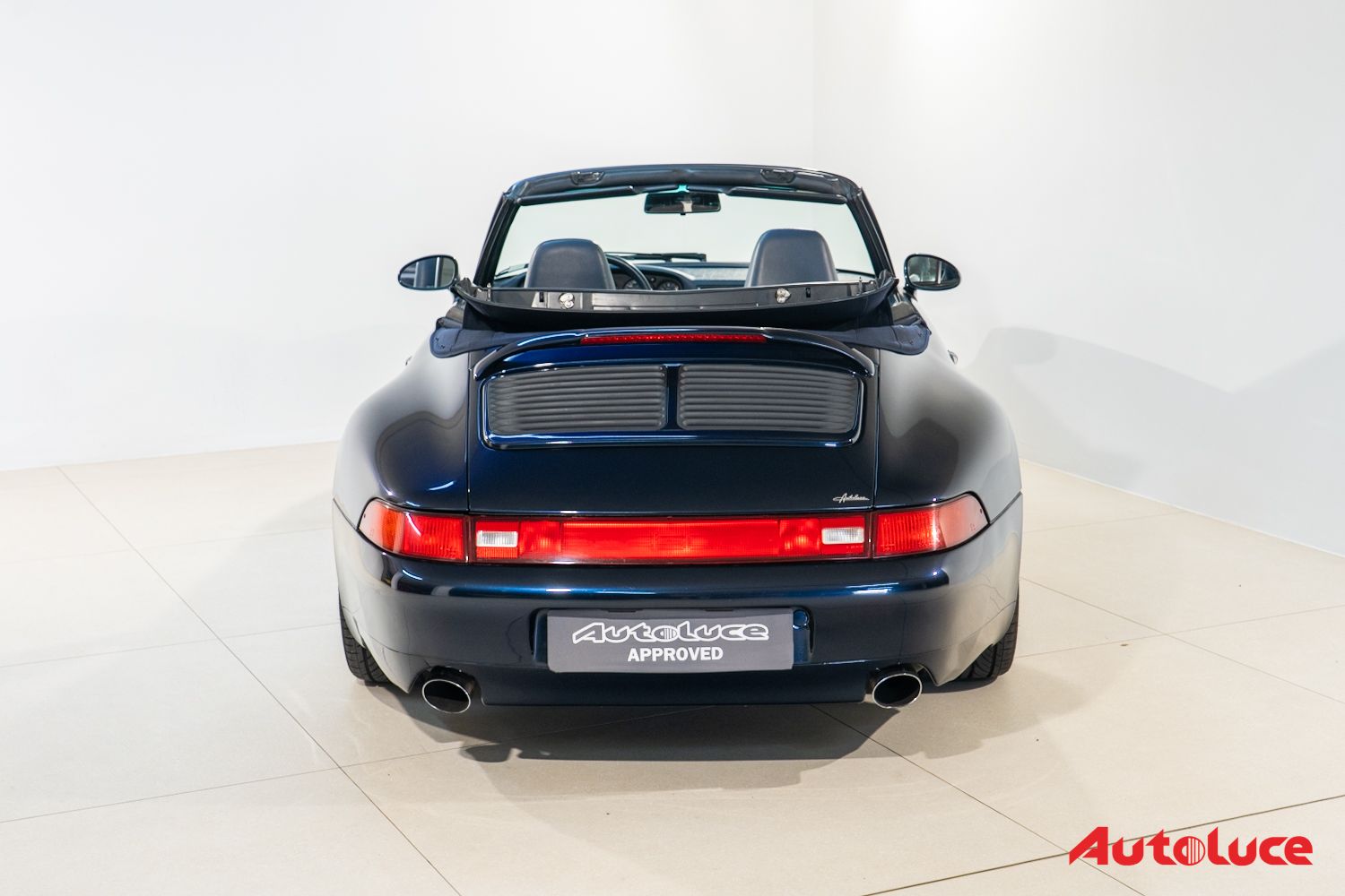 Porsche 993 CARRERA CABRIOLET 38