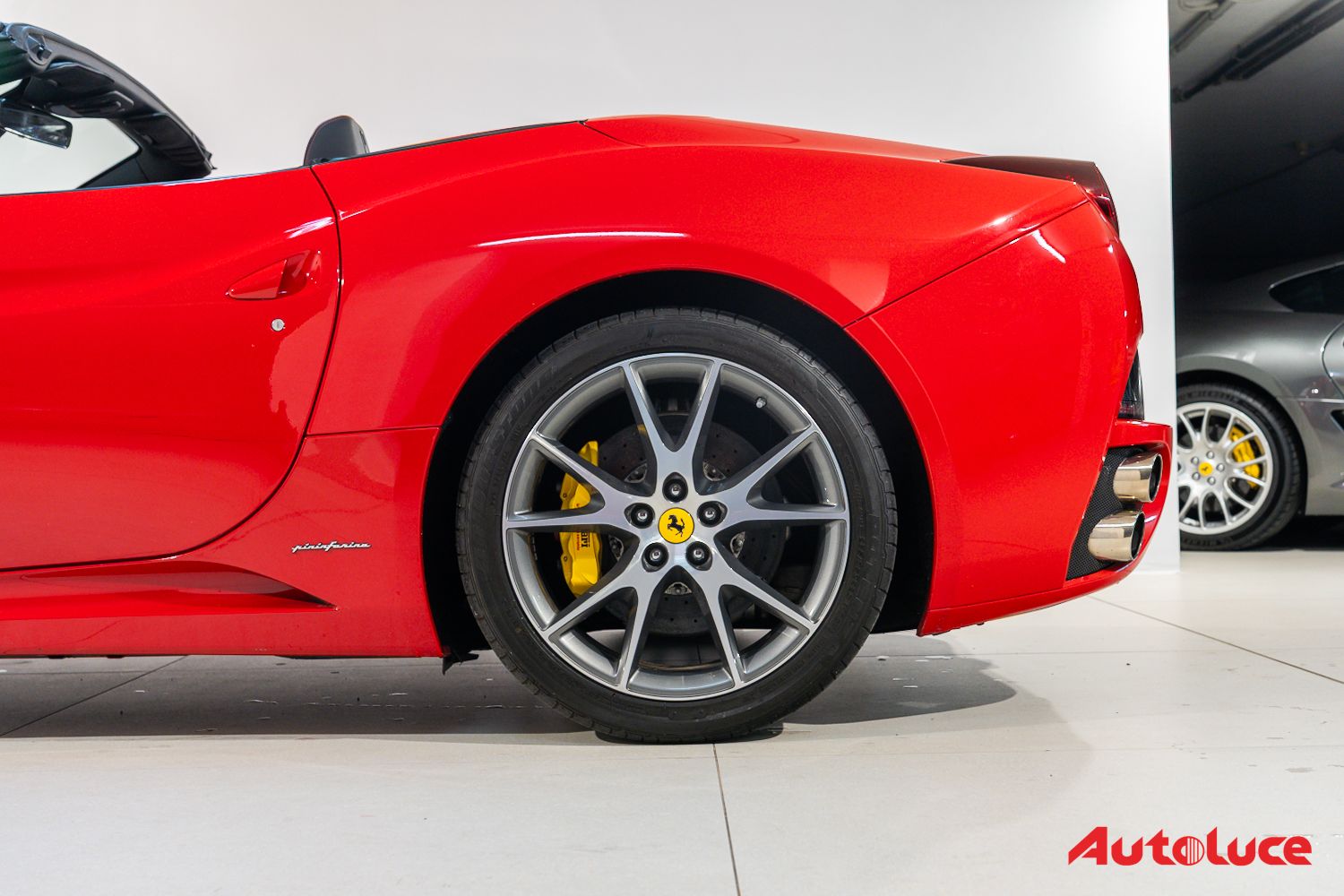 Ferrari CALIFORNIA 12