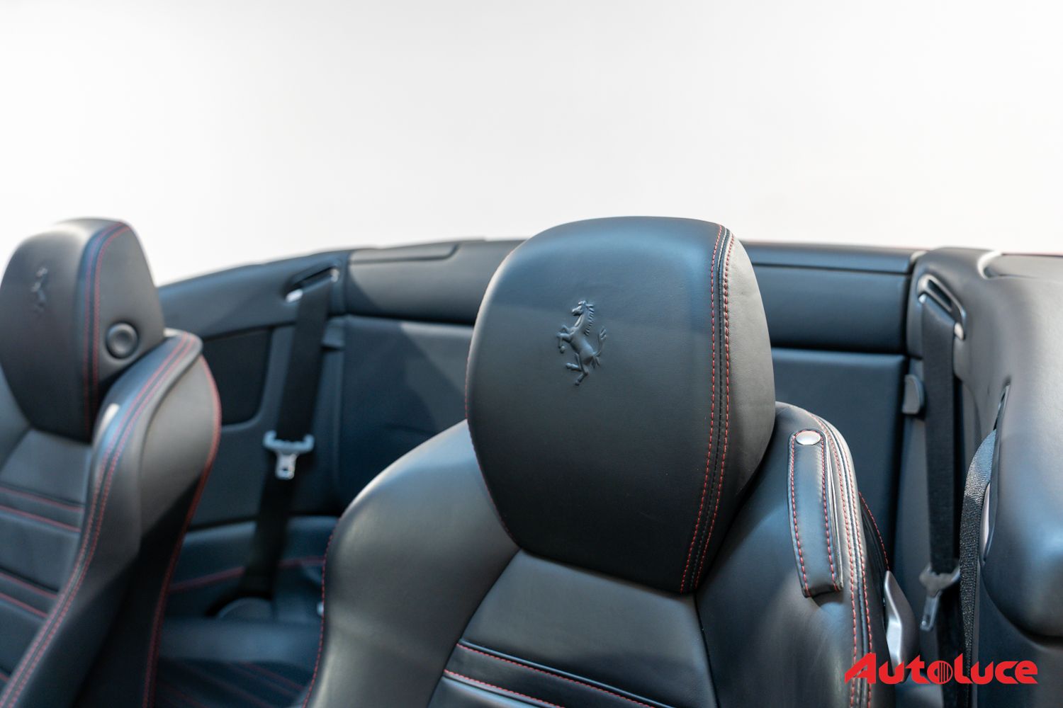 Ferrari CALIFORNIA 34