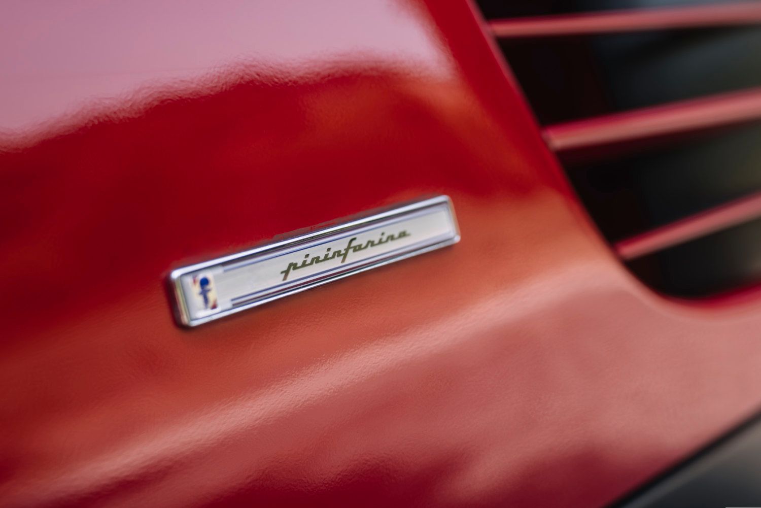 Ferrari TESTAROSSA MONOSPECCHIO 12