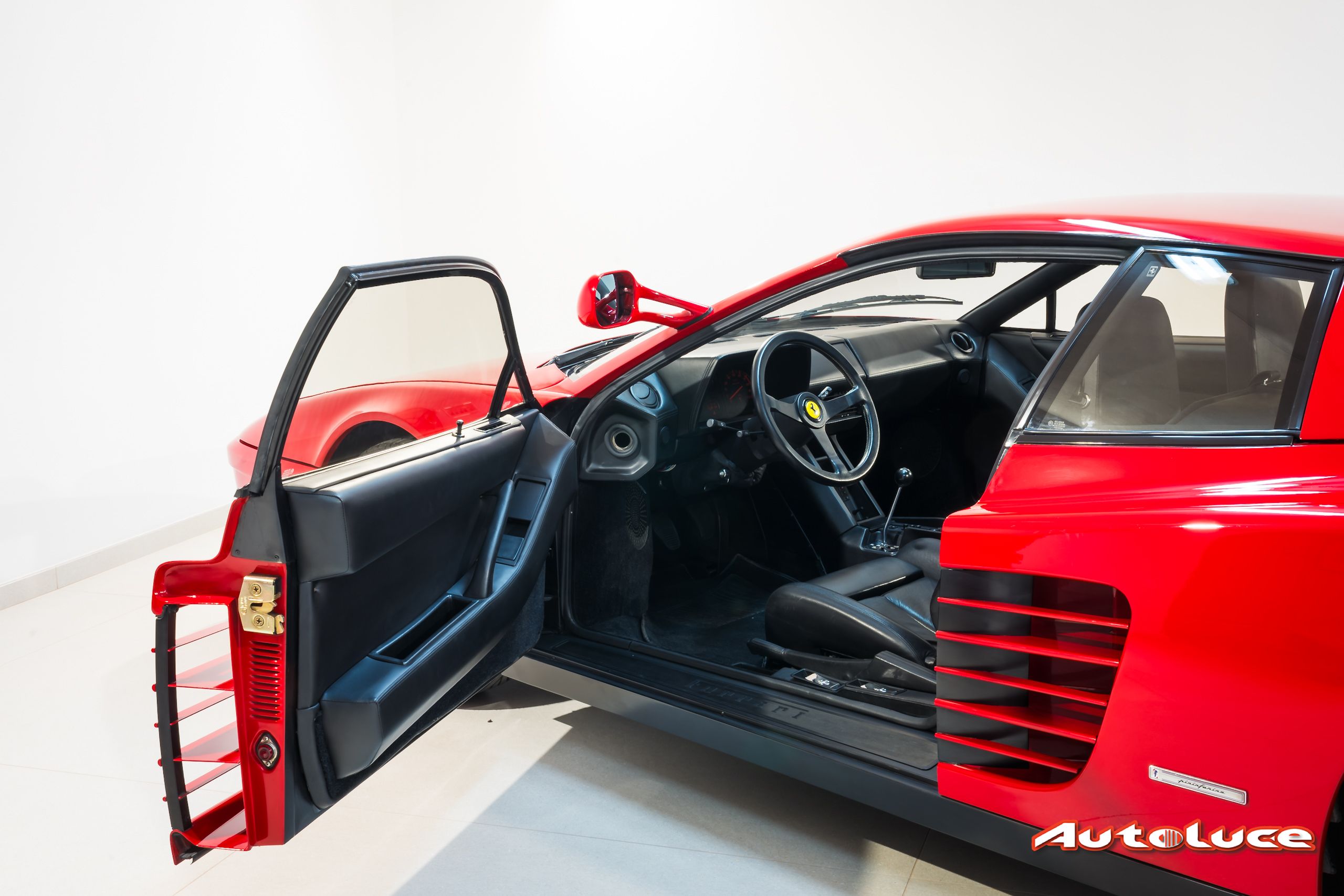Ferrari TESTAROSSA MONOSPECCHIO 19