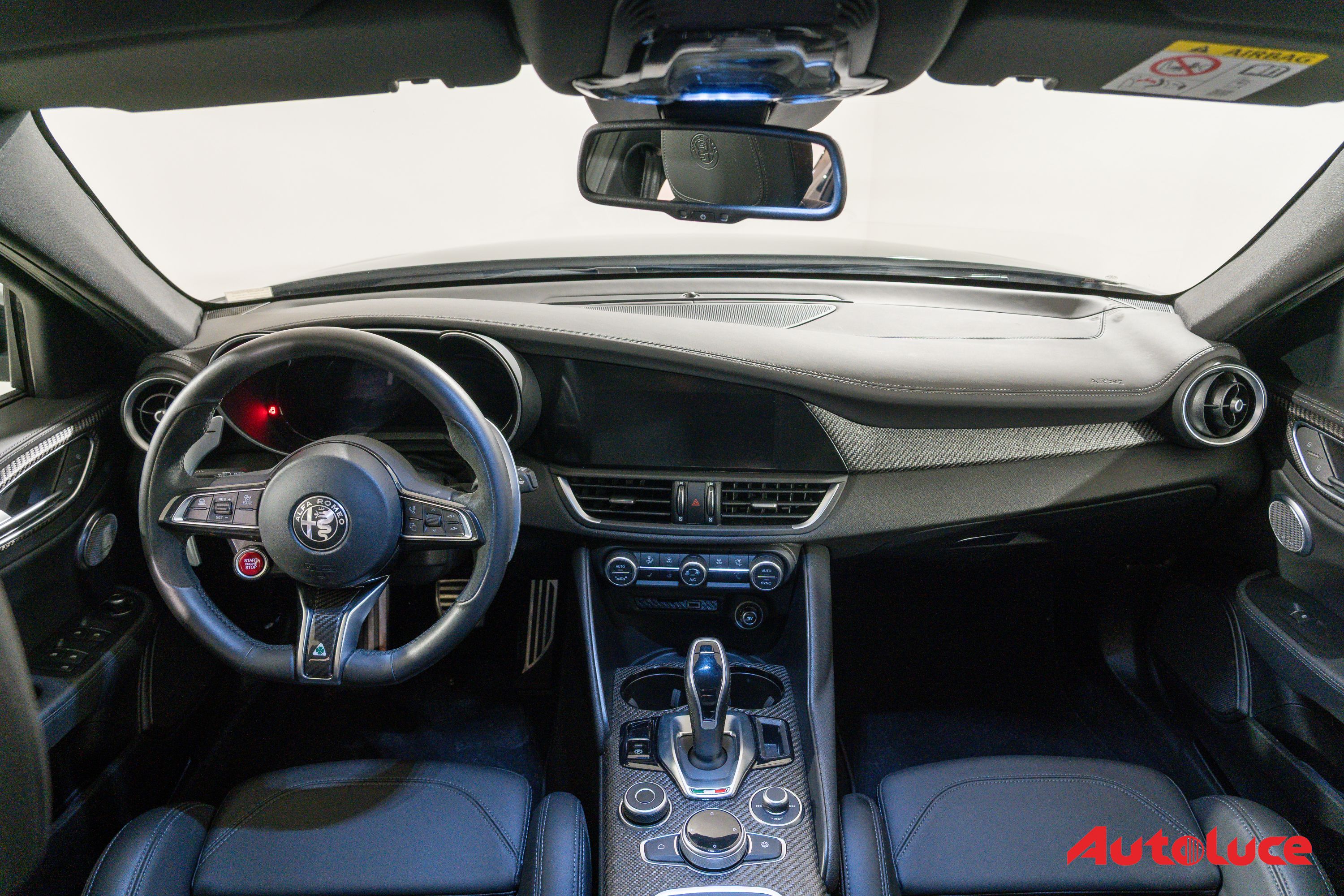 Alfa Romeo GIULIA QUADRIFOGLIO MY23 15