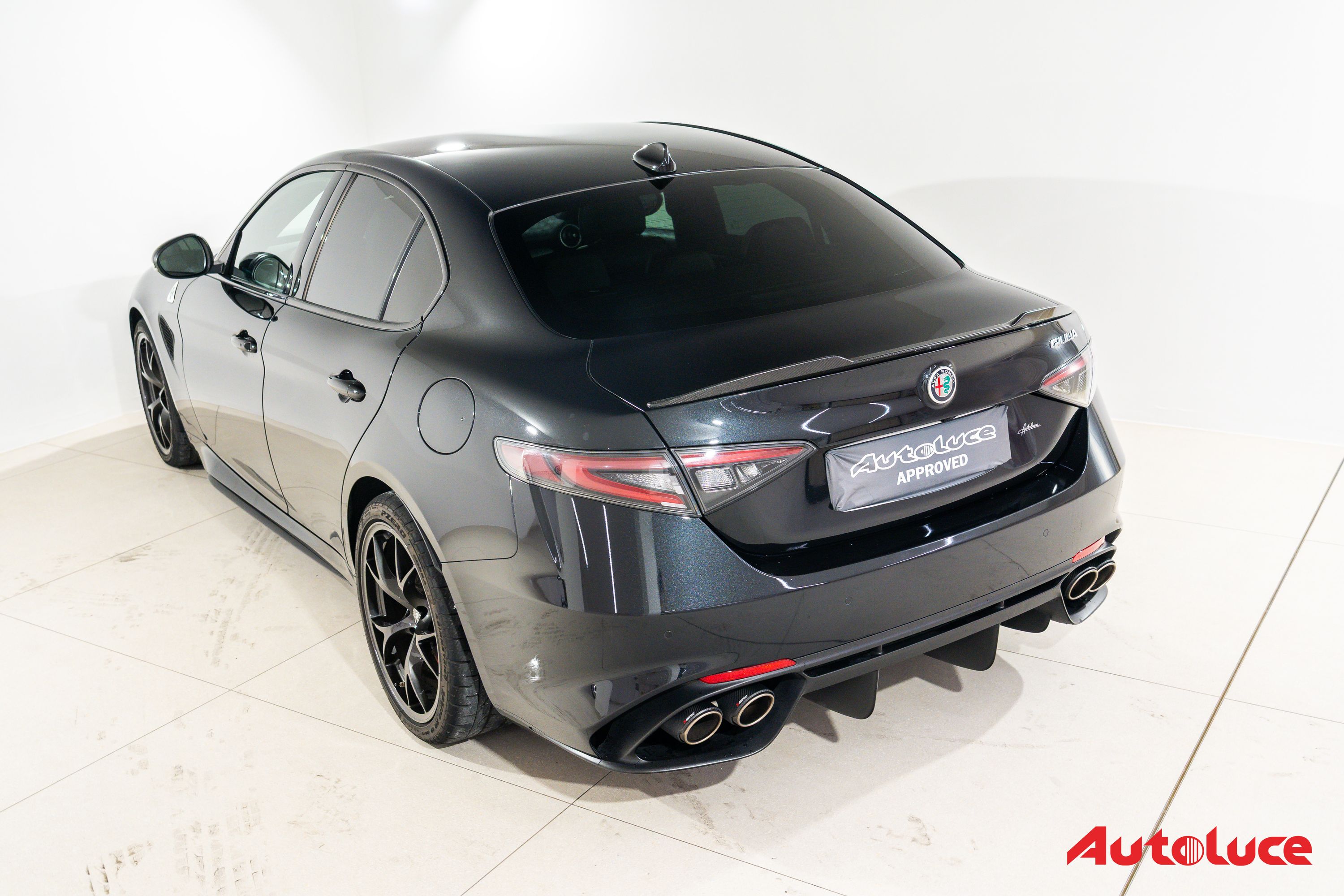 Alfa Romeo GIULIA QUADRIFOGLIO MY23 42