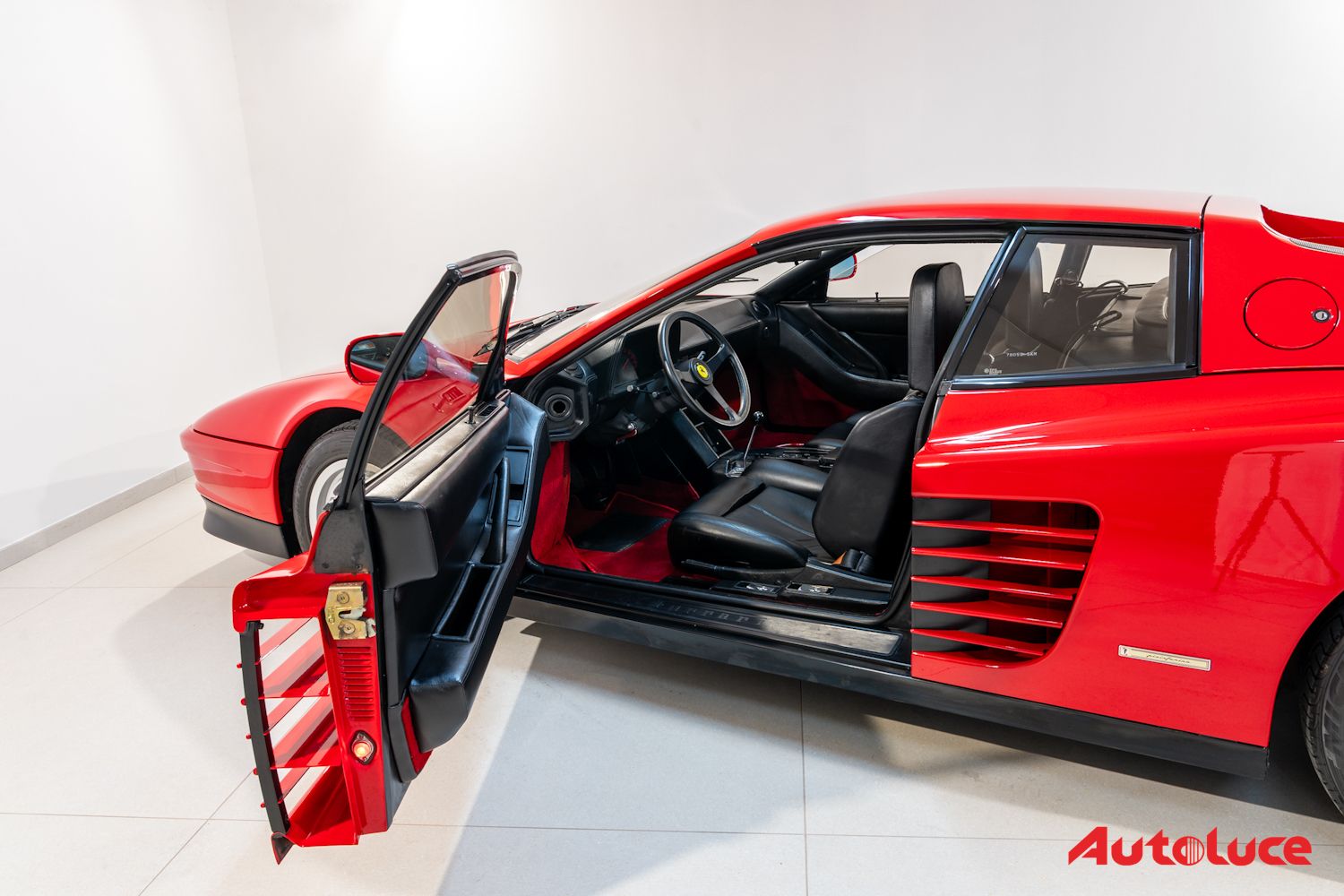 Ferrari TESTAROSSA 10