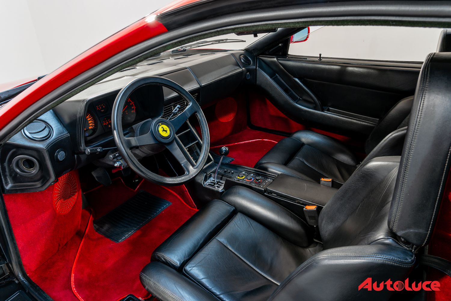 Ferrari TESTAROSSA 11
