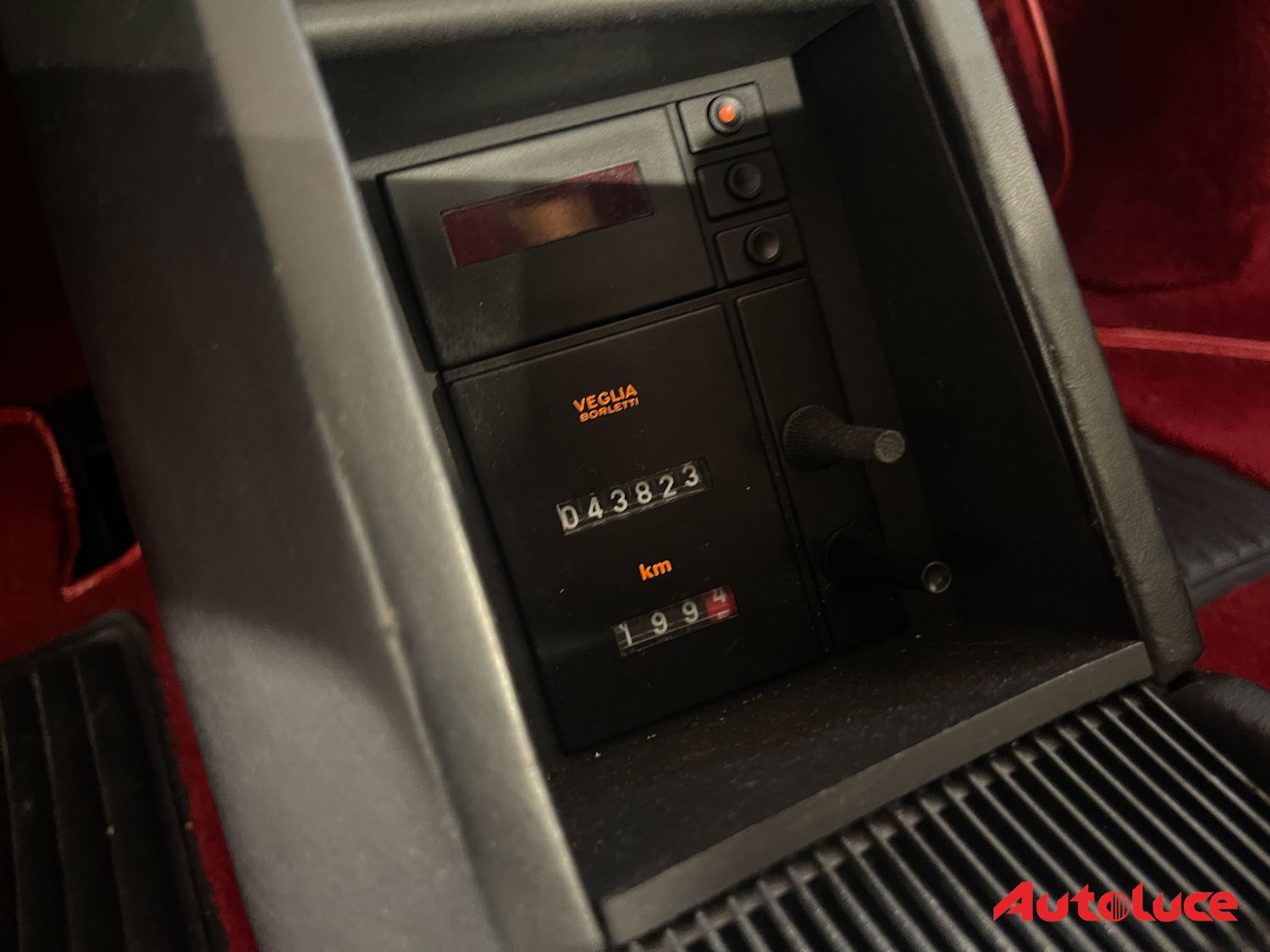 Ferrari TESTAROSSA 15