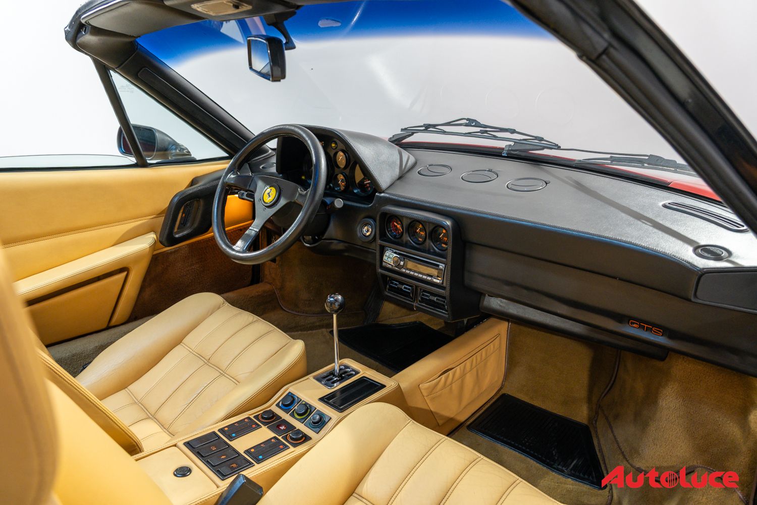 Ferrari 328 GTS 18