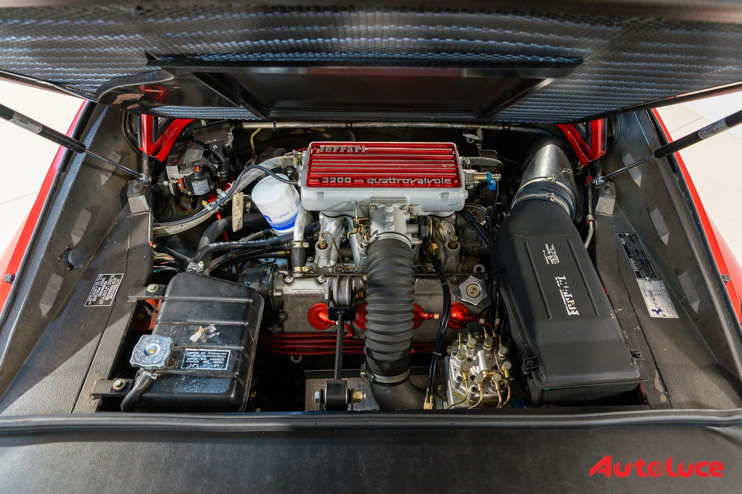 Ferrari 328 GTS 41